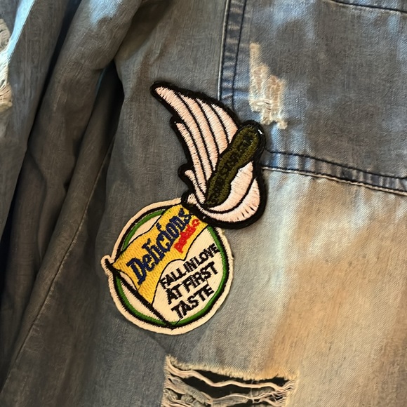 Distressed Denim shirt with multiple appliqué and slits - Picture 2 of 7